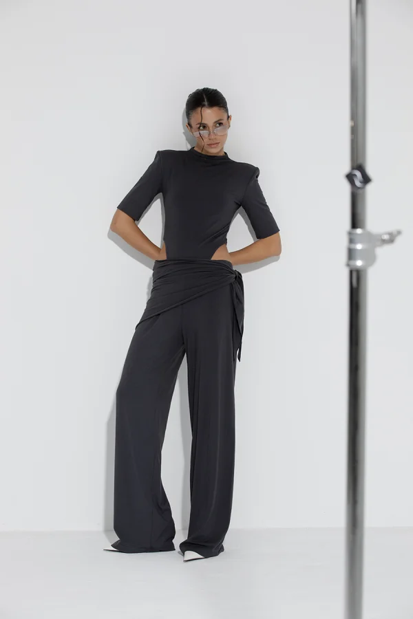 BODY ARIA GREY SHORT